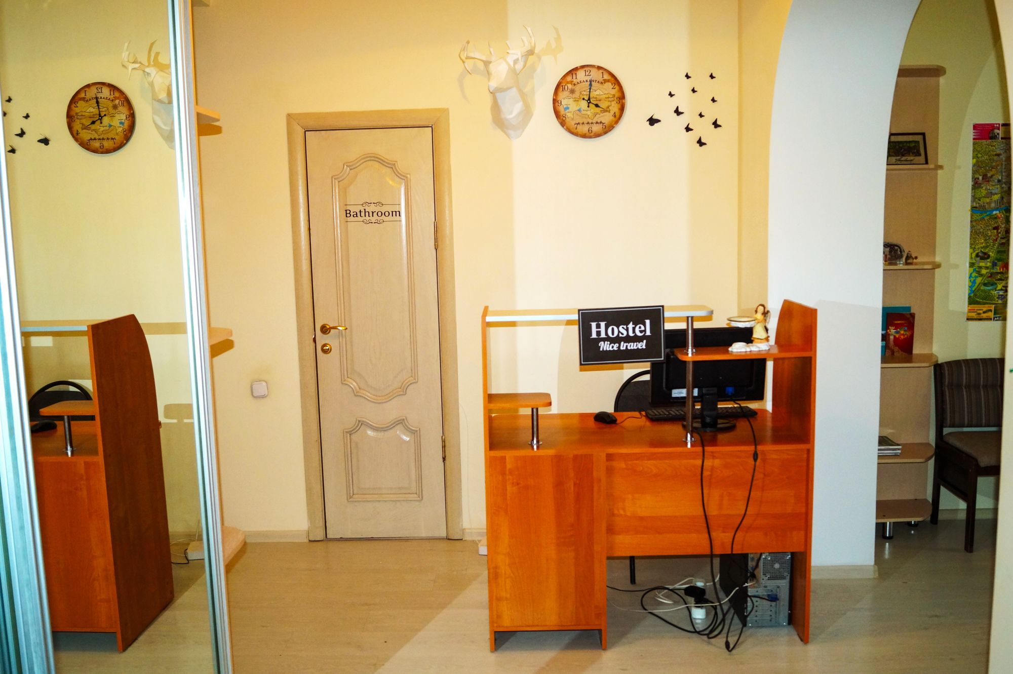 Hostel Nice Travel Astaná Exterior foto